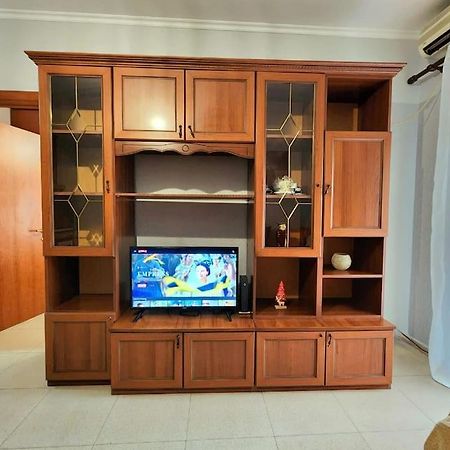 One Bd Flat Near Center With 24H Self Check In Apartment Tiranë Ngoại thất bức ảnh