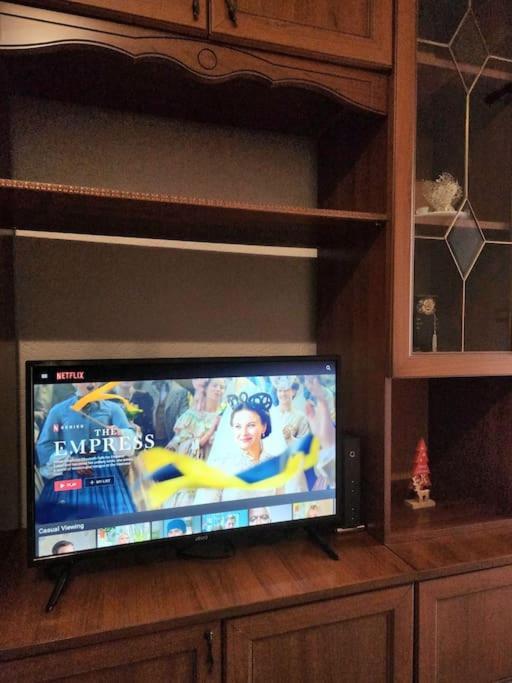 One Bd Flat Near Center With 24H Self Check In Apartment Tiranë Ngoại thất bức ảnh